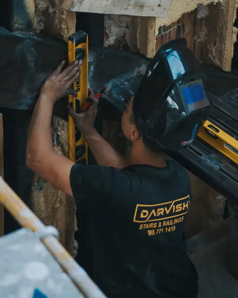 Why Top Contractors in Toronto Choose Darvish Inc. for Railings