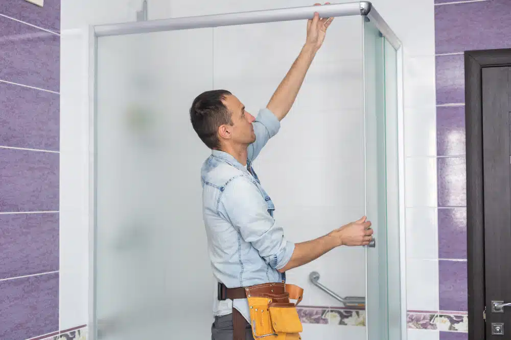 Glass Shower Enclosure Contractor Near Me in Toronto