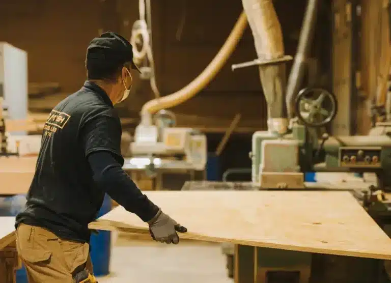 difference-staircase-contractor-stair-installer-and-general-contractor